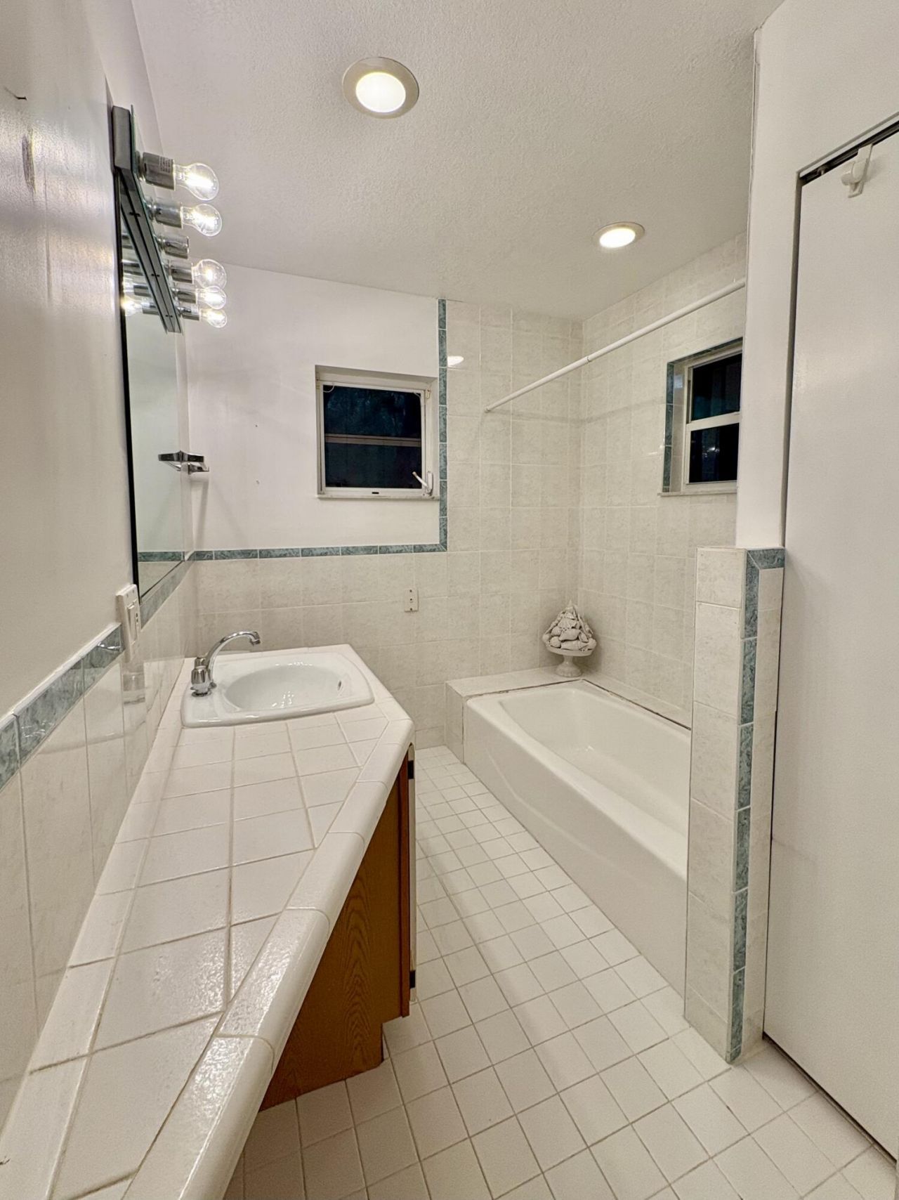 6 Atlantic Drive, Key Largo, FL 33037 Photo
