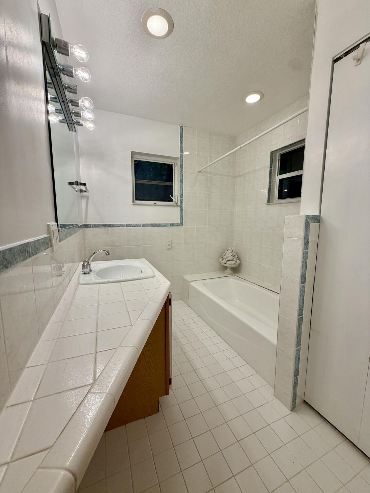 6 Atlantic Drive, Key Largo, FL 33037 Photo