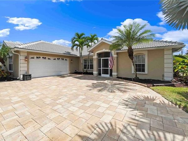 28910 Winthrop CIR , BONITA SPRINGS, FL 34134