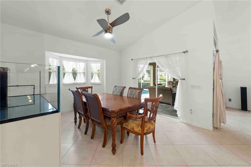 28910 Winthrop Cir , Bonita Springs, FL 34134 Photo
