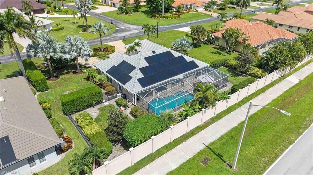 28910 Winthrop Cir , Bonita Springs, FL 34134 Photo