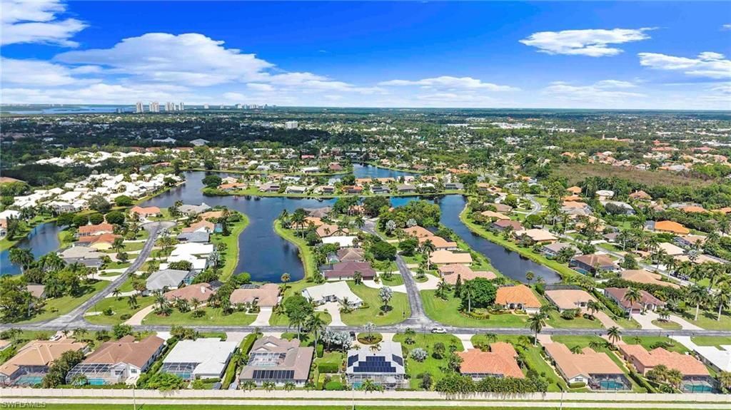 28910 Winthrop Cir , Bonita Springs, FL 34134 Photo