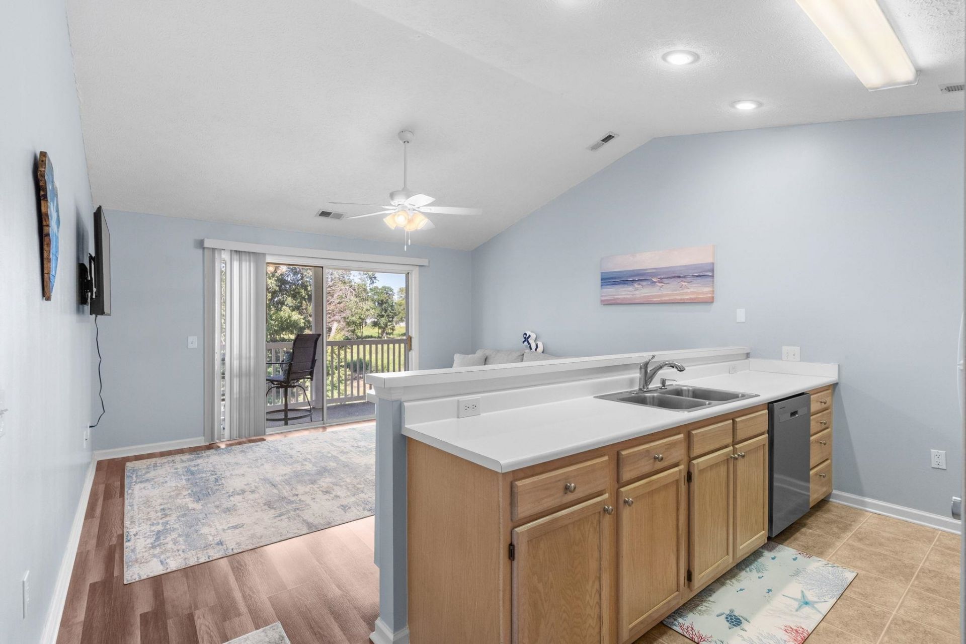 477 White River Dr. Photo 8