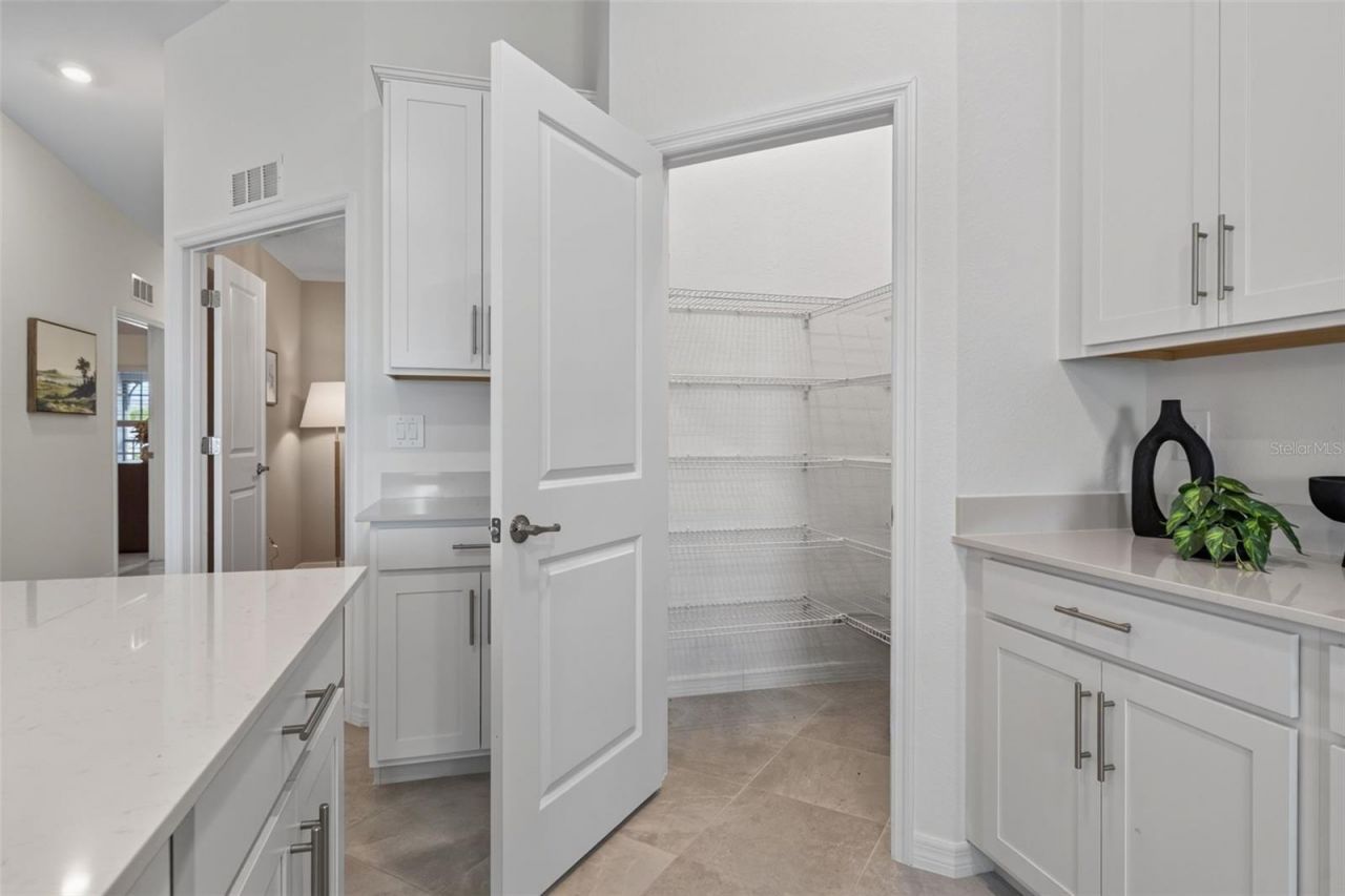 18911 Scallop Loop, Unit 204, Lakewood Ranch, FL 34211 Photo