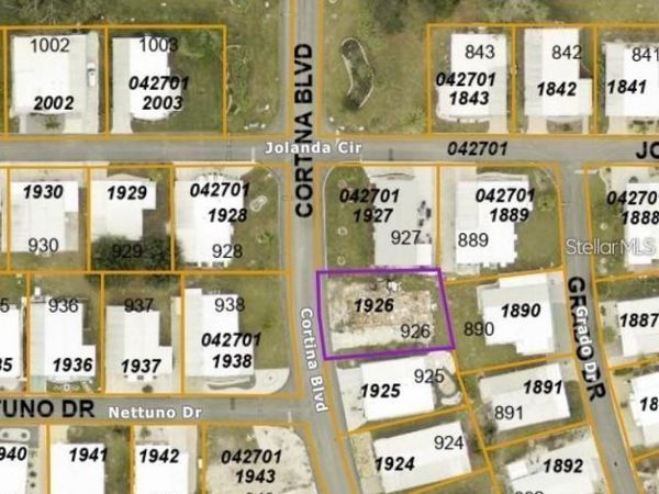 926 CORTINA BOULEVARD , VENICE, FL 34285