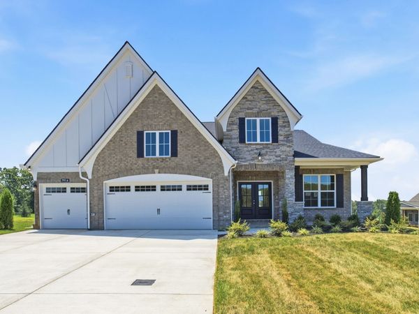 7914 Pine Street , Fairview, TN 37062