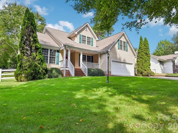 3573 Lake Shore Road S, Denver, NC 28037
