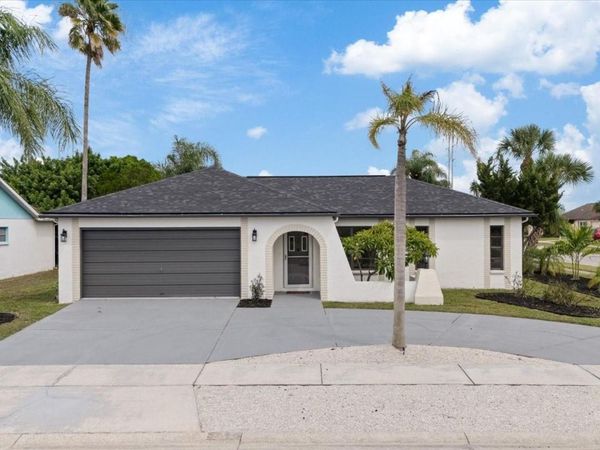 1016 FUCHSIA DRIVE , HOLIDAY, FL 34691