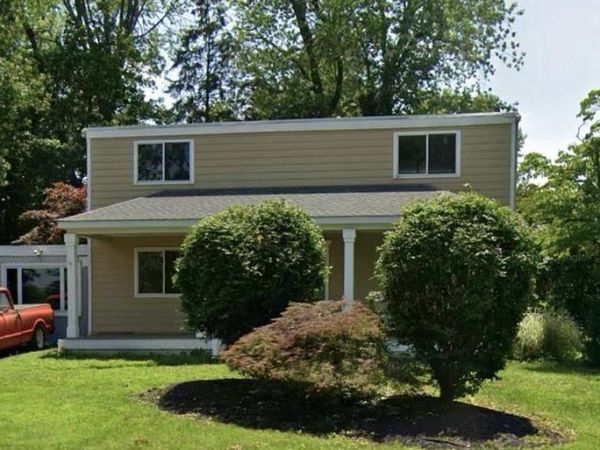 51 BELMONT SQUARE , DOYLESTOWN, PA 18901