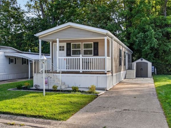 143 Cromwell Drive, Geneva, OH 44041