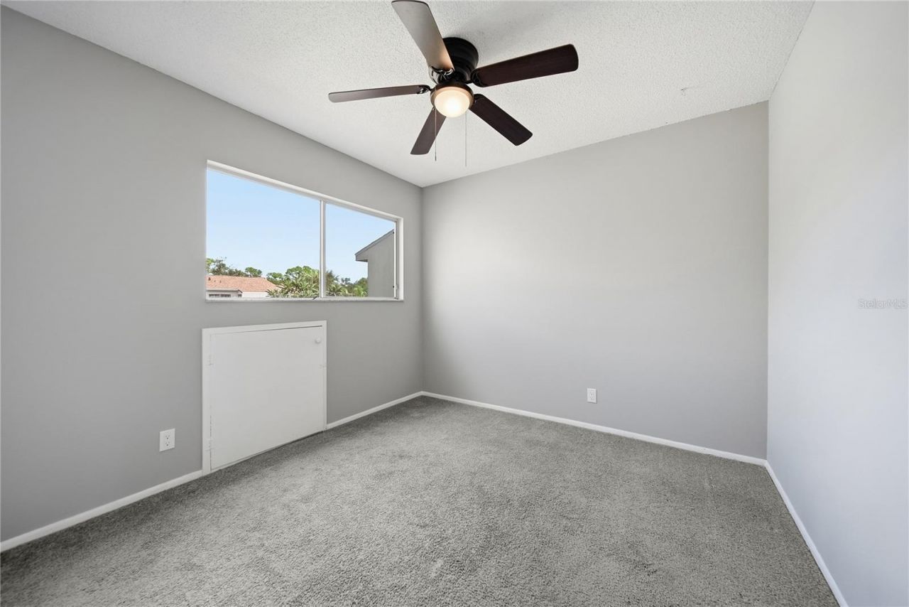912 Byron Lane, Unit 5C, Sarasota, FL 34243 Photo