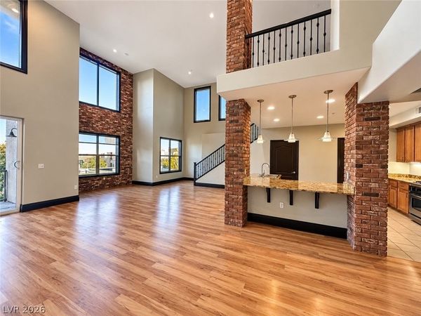 26 E Serene Avenue , Unit 401, Las Vegas, NV 89123