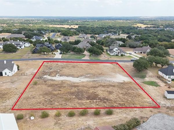 157 Helton Drive, Granbury, TX 76049