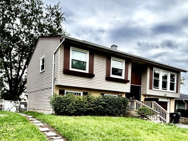 1135 E 159TH Place , South Holland, IL 60473
