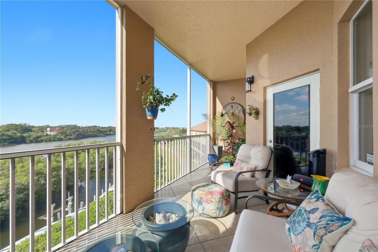 5531 Cannes Circle, Unit 403, Sarasota, FL 34231 Photo