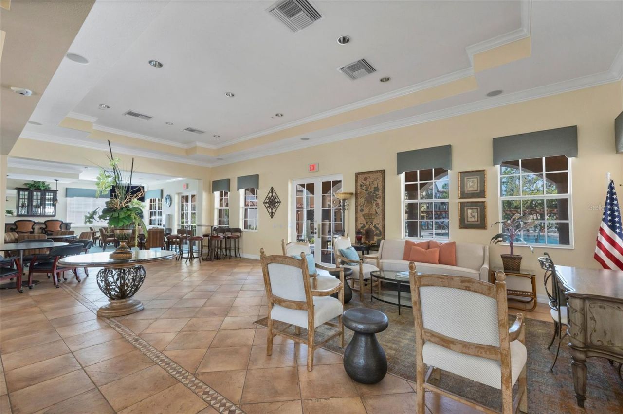 5531 Cannes Circle, Unit 403, Sarasota, FL 34231 Photo
