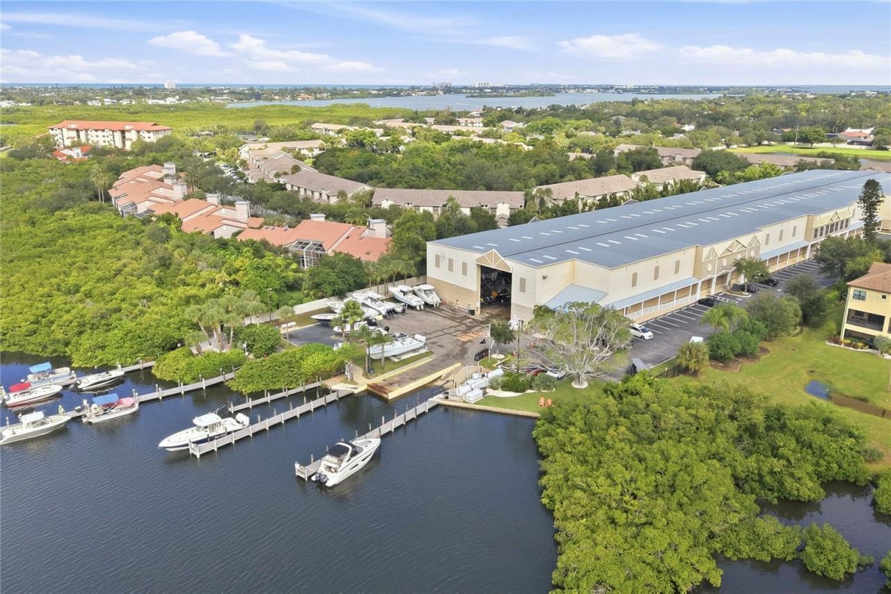 5531 Cannes Circle, Unit 403, Sarasota, FL 34231 Photo