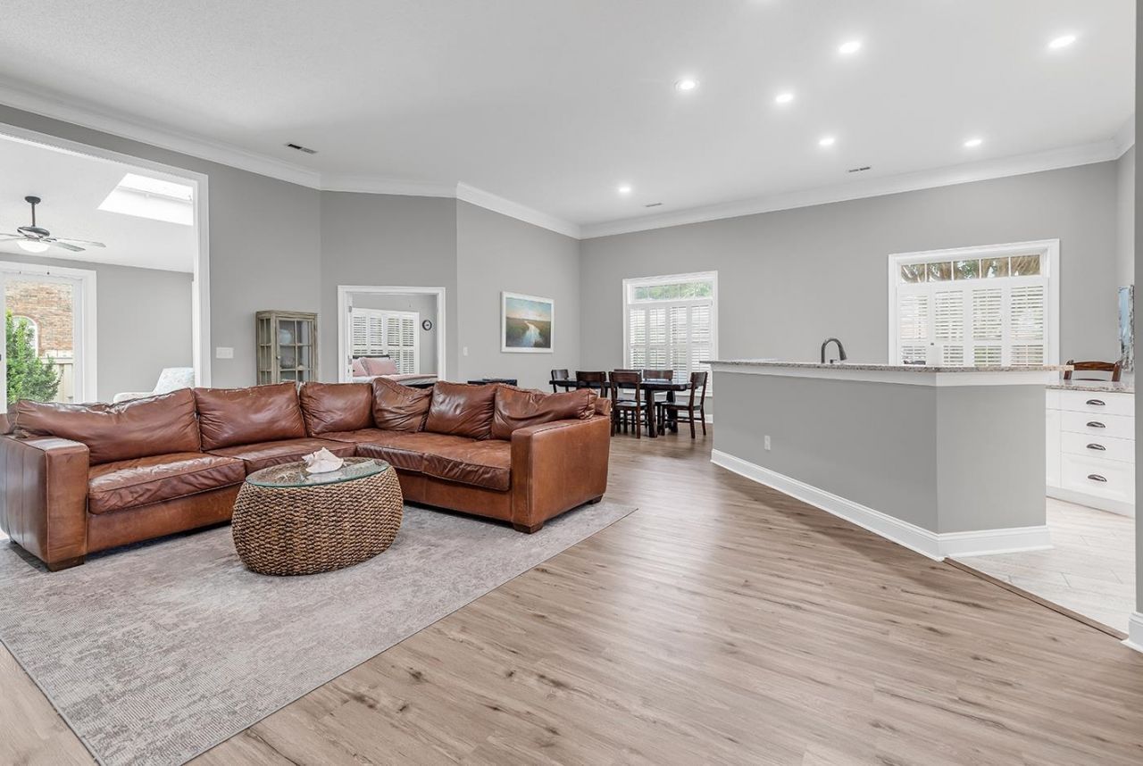 175 Ellington Ln. Photo 14