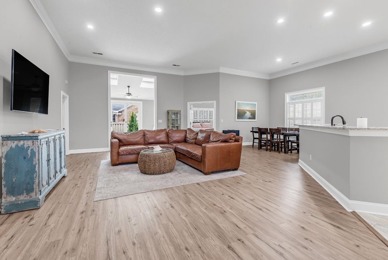 175 Ellington Ln. Photo 16