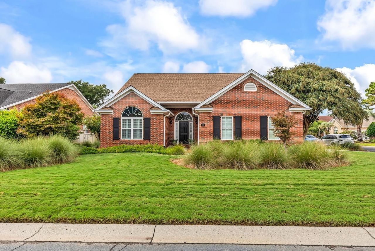 175 Ellington Ln. Photo 2