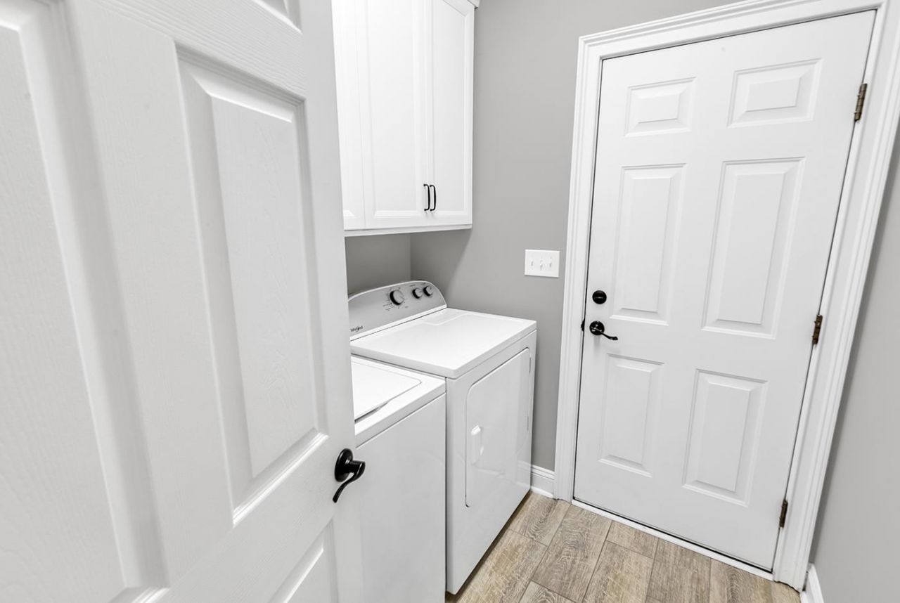 175 Ellington Ln. Photo 34