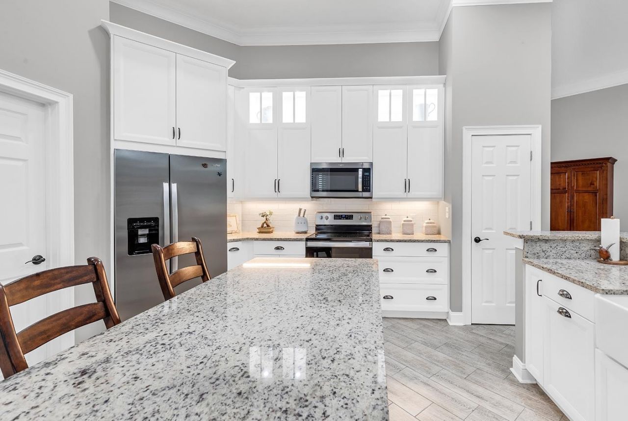 175 Ellington Ln. Photo 4