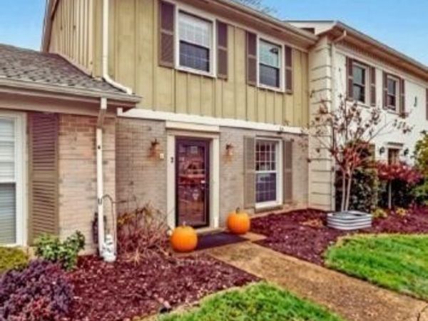 1011 Murfreesboro Rd, Unit J2, Franklin, TN 37064