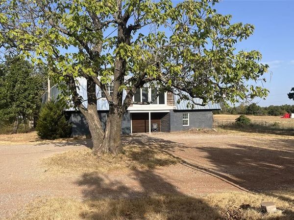 205 Whispering Lane, Newcastle, OK 73065