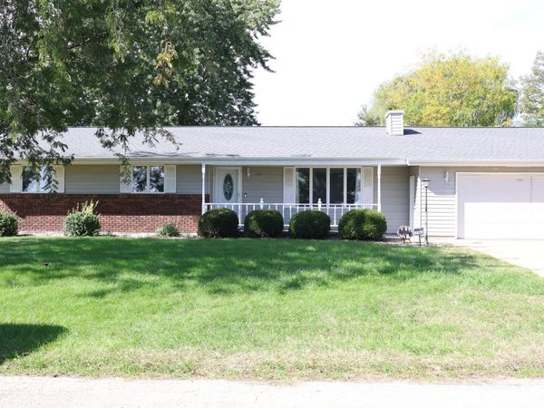1743 Shutters Street , Thomson, IL 61285