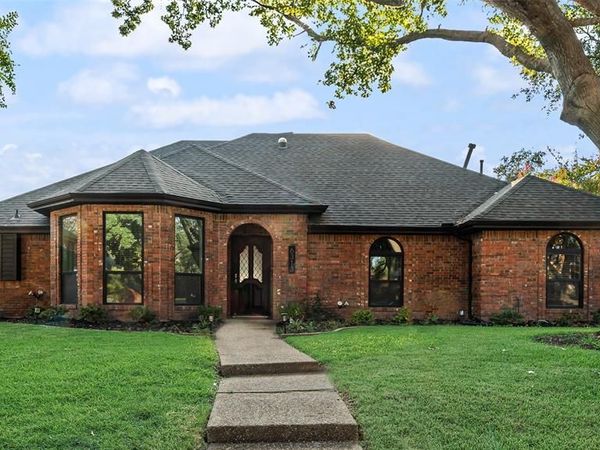 6313 Chelsea Way, Garland, TX 75044