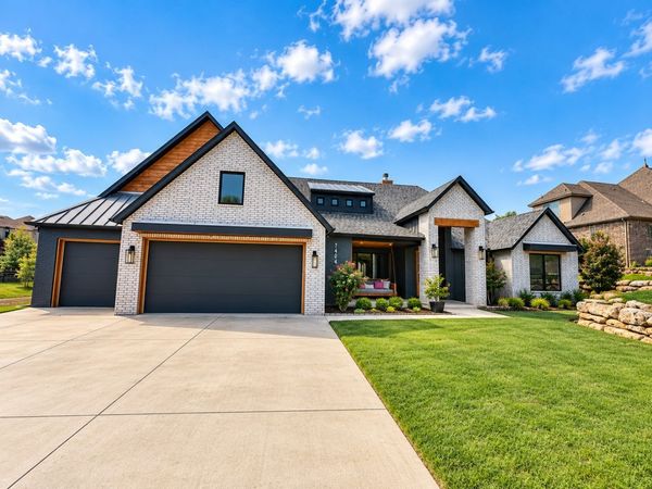 7404 S 6th Street S, Broken Arrow, OK 74011