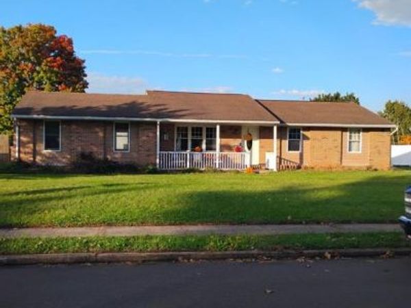 1 ASPEN COURT, DOUGLASSVILLE, PA 19518