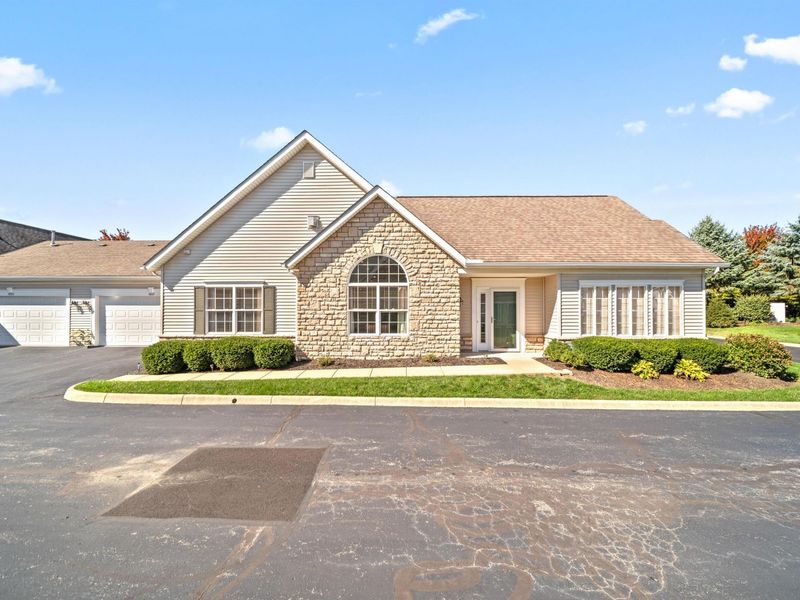 4804 Ashleigh Drive, Dublin, OH 43016 Photo 1