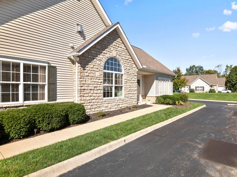 4804 Ashleigh Drive, Dublin, OH 43016 Photo 4
