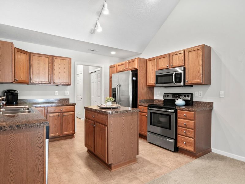 4804 Ashleigh Drive, Dublin, OH 43016 Photo 9