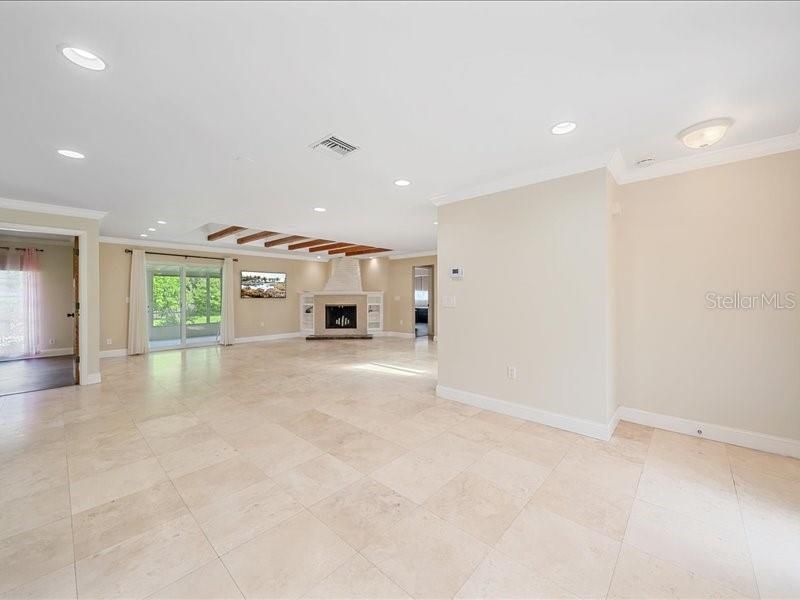 2499 Hillview Street , Sarasota, FL 34239 Photo