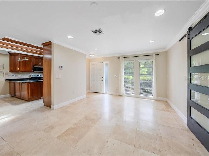 2499 Hillview Street , Sarasota, FL 34239 Photo