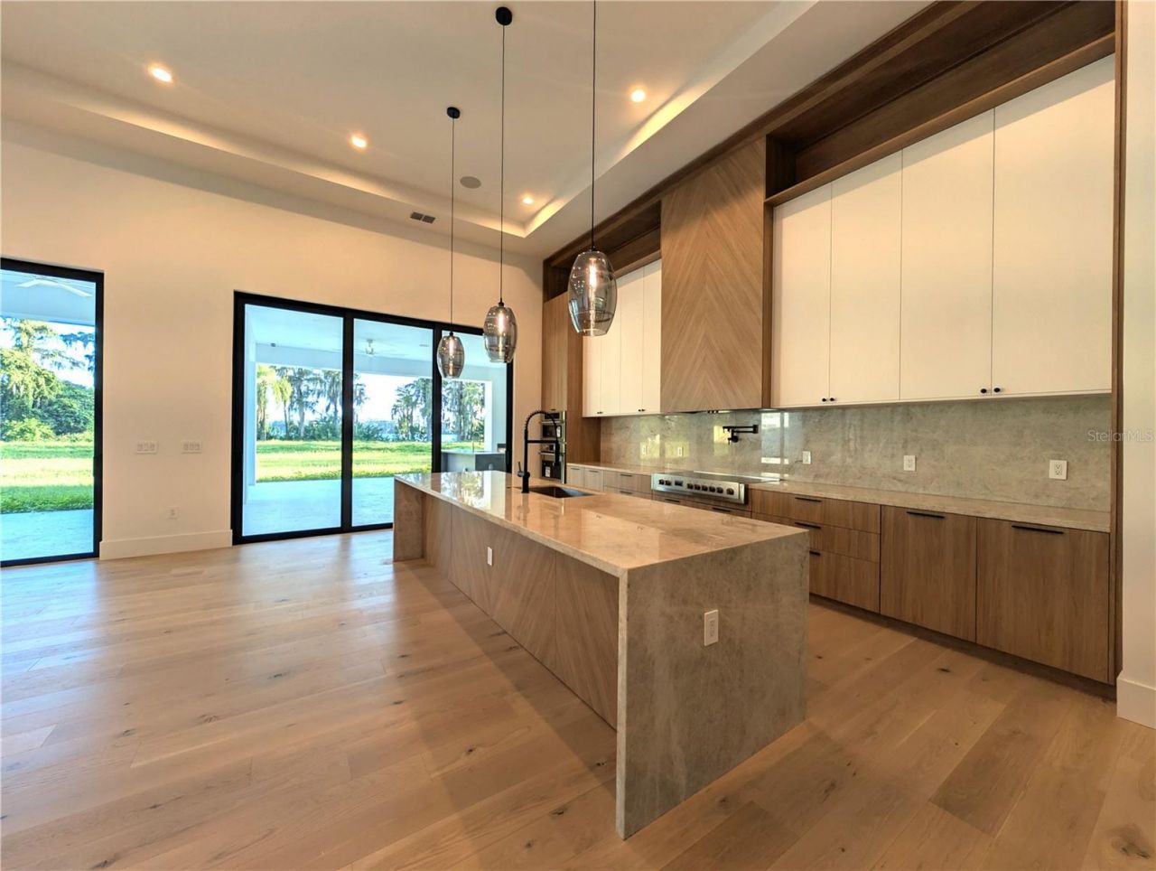 7240 Lake Willis, Orlando, FL 32821 Photo