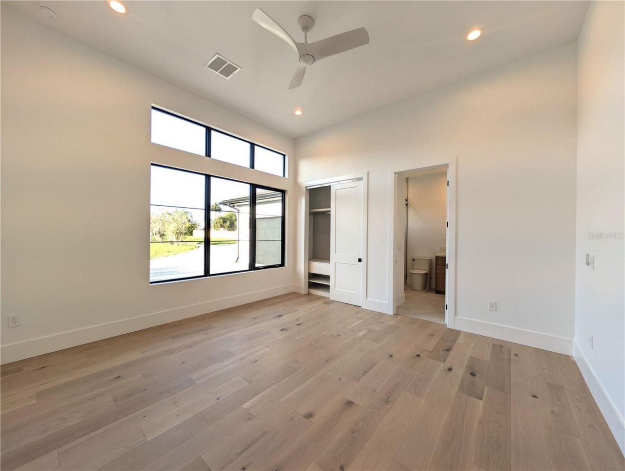 7240 Lake Willis, Orlando, FL 32821 Photo