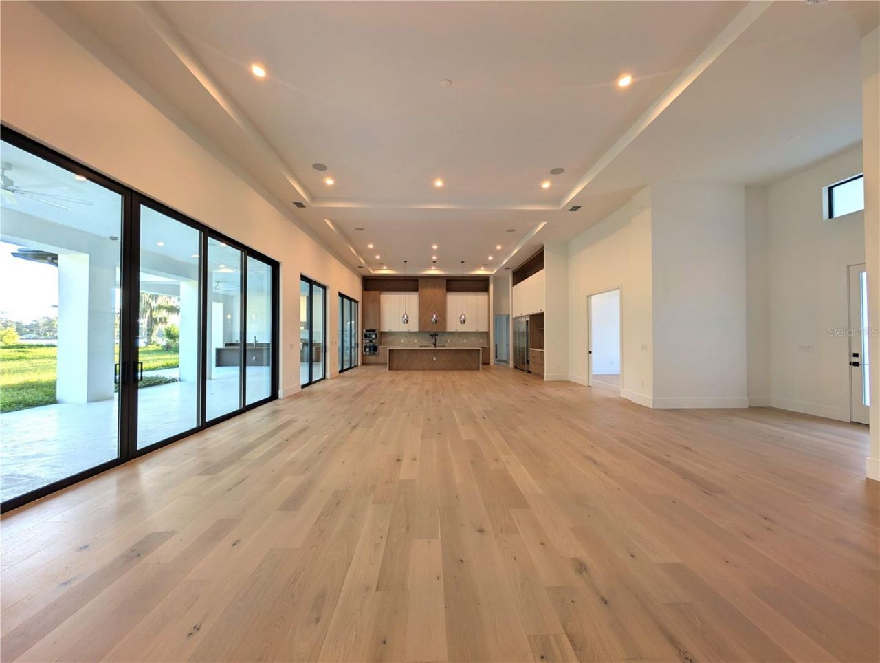 7240 Lake Willis, Orlando, FL 32821 Photo