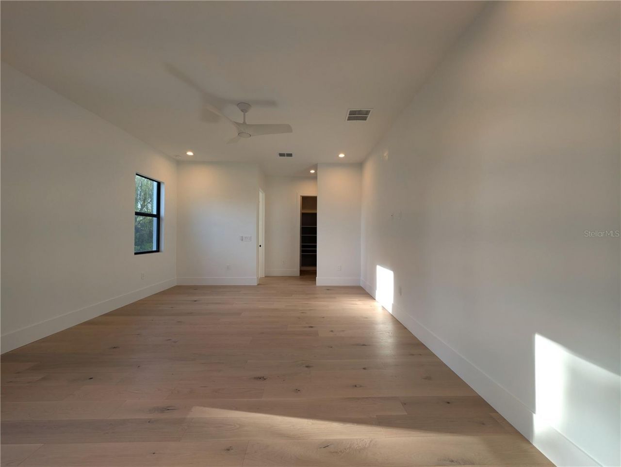 7240 Lake Willis, Orlando, FL 32821 Photo