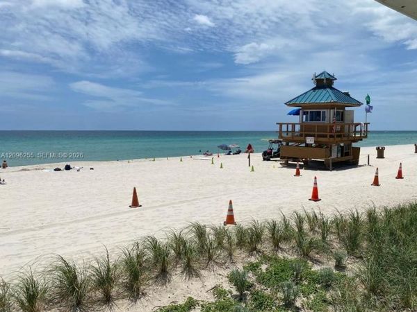 19201 Collins Ave , Unit 230, Sunny Isles Beach, FL 33160
