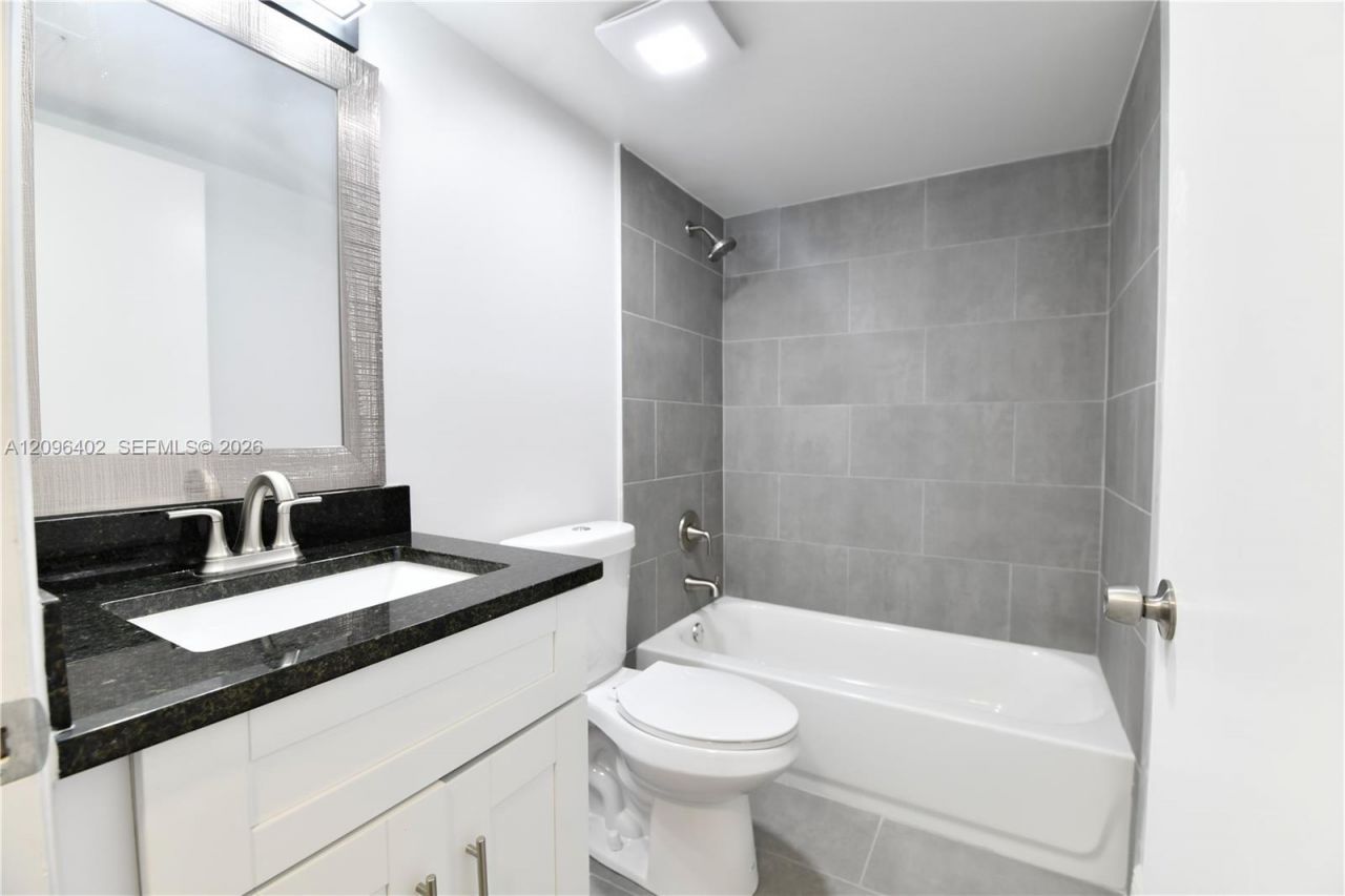 905 Southridge Rd , Unit 101B, Delray Beach, FL 33444 Photo