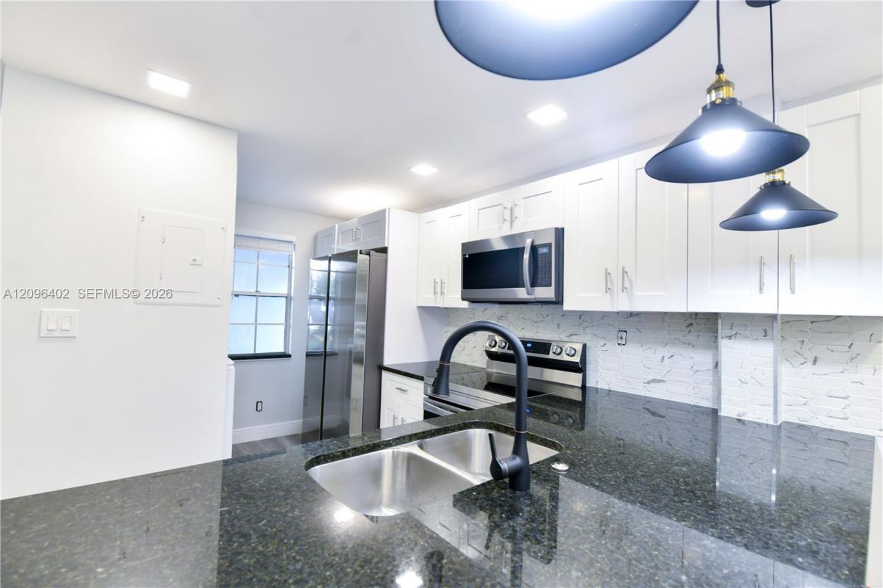 905 Southridge Rd , Unit 101B, Delray Beach, FL 33444 Photo
