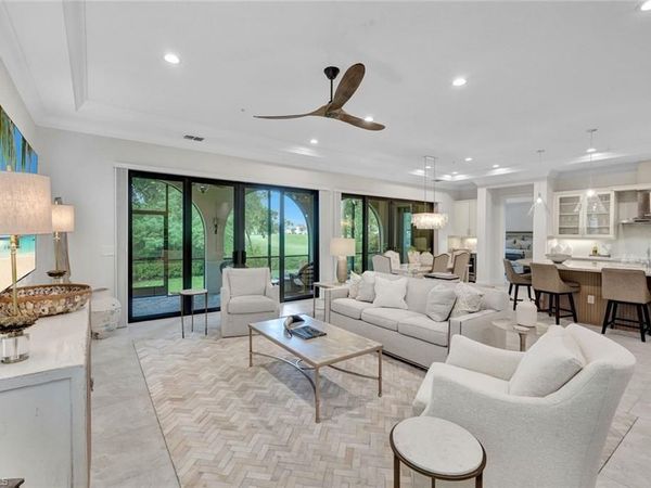 2534 Windward CT , Unit 15-101, NAPLES, FL 34112