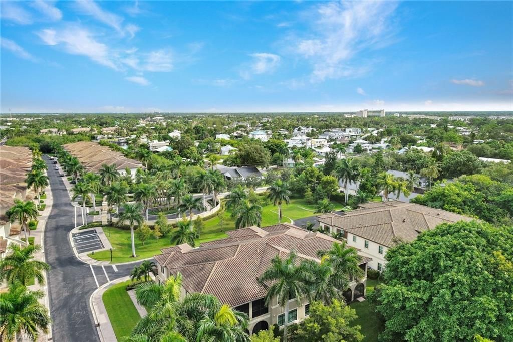 2534 Windward Ct, Unit 15-101, Naples, FL 34112 Photo