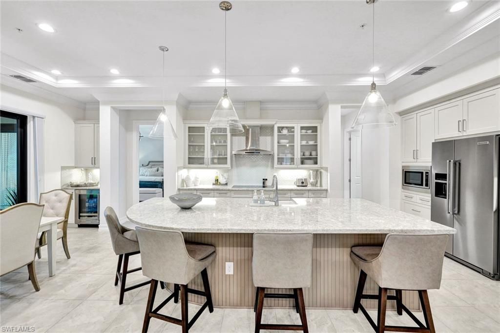 2534 Windward Ct, Unit 15-101, Naples, FL 34112 Photo