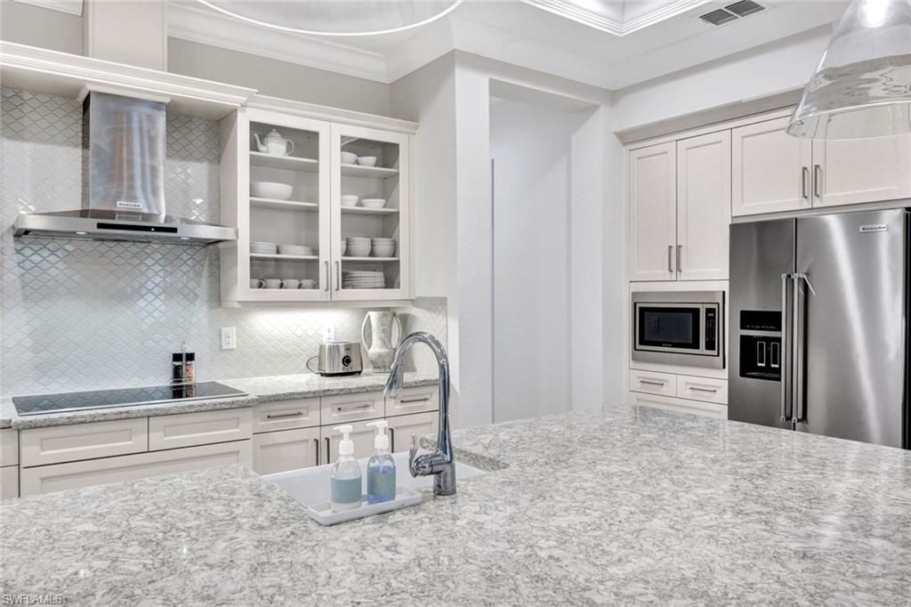 2534 Windward Ct, Unit 15-101, Naples, FL 34112 Photo