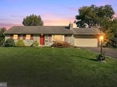 303 ROLLING TERRACE, LEOLA, PA 17540