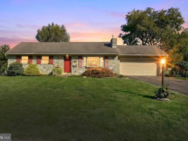 303 ROLLING TERRACE, LEOLA, PA 17540